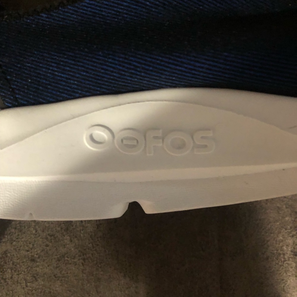 Mens new Oofos sneakers